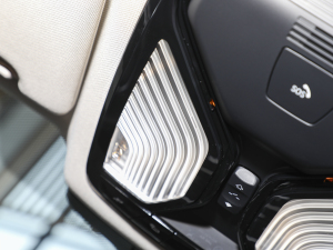 2022Ŀ 530Li I Ab п؅^