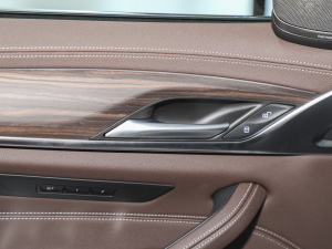 2022Ŀ 530Li I Ab п؅^