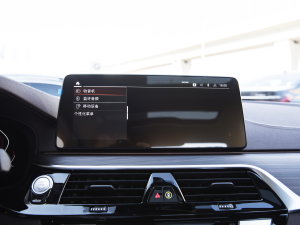 2022Ŀ 530Li  Ab п؅^