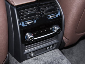 2022Ŀ 530Li  Ab п؅^