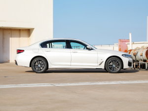 2022Ŀ 525Li M\b ȣң