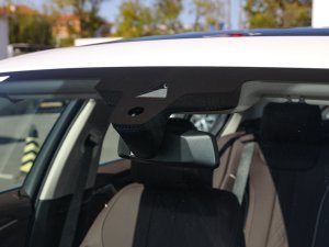 2022Ŀ 530Li xDrive Ab ^