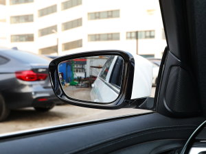 2022Ŀ 530Li xDrive M\(yn)(dng)b (x)(ji)^