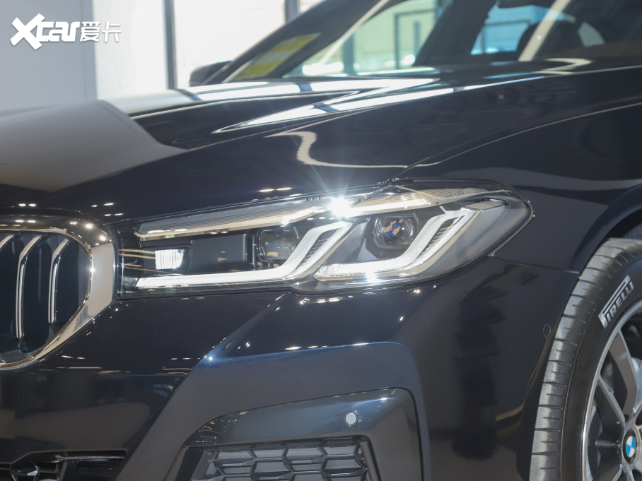 2022R5ϵԴ 535Le M\b