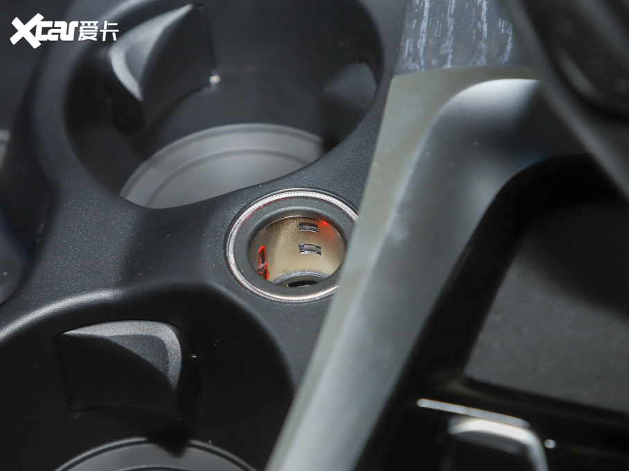 2022R5ϵԴ 535Le M\b