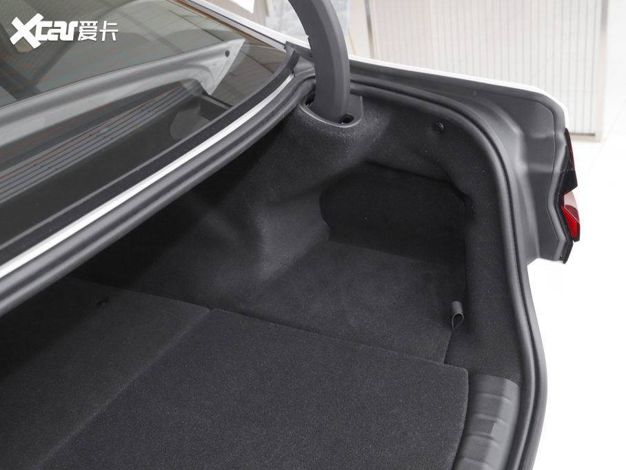 2022R5ϵԴ 535Le Ab