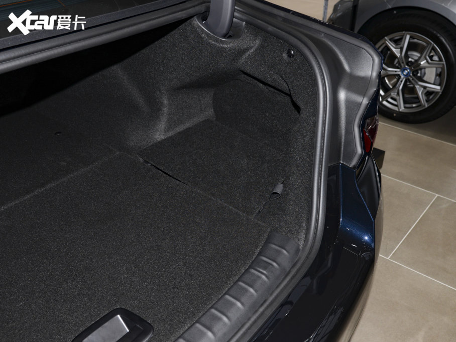 2022R5ϵԴ Ŀ 535Le M\b