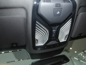 2022535Le h M\b п؅^