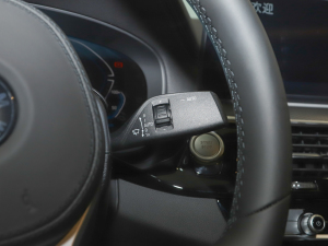 2022535Le h M\b п؅^