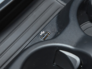 2022535Le h M\b п؅^