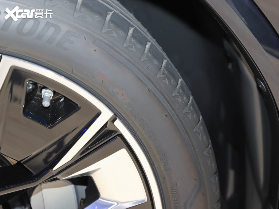 2022��RiX3 ���I��