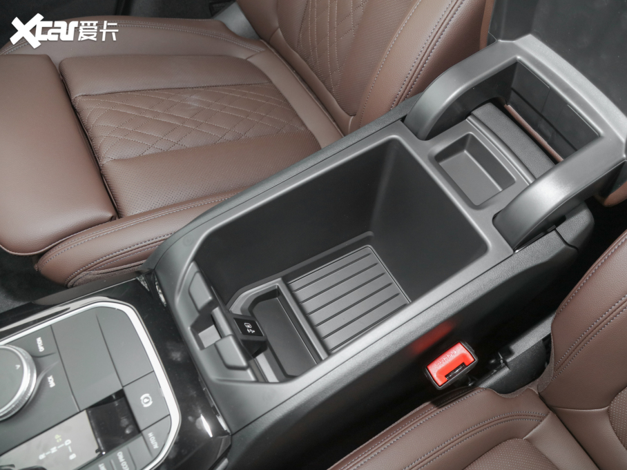 2022��RiX3 �I����