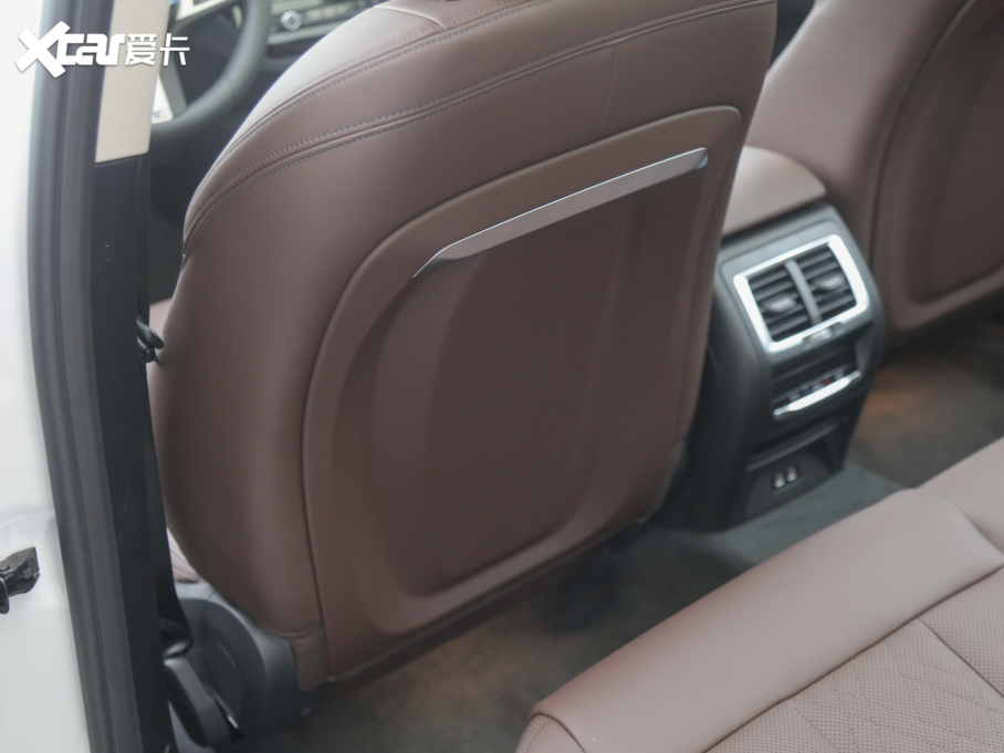 2022��RiX3 �I����