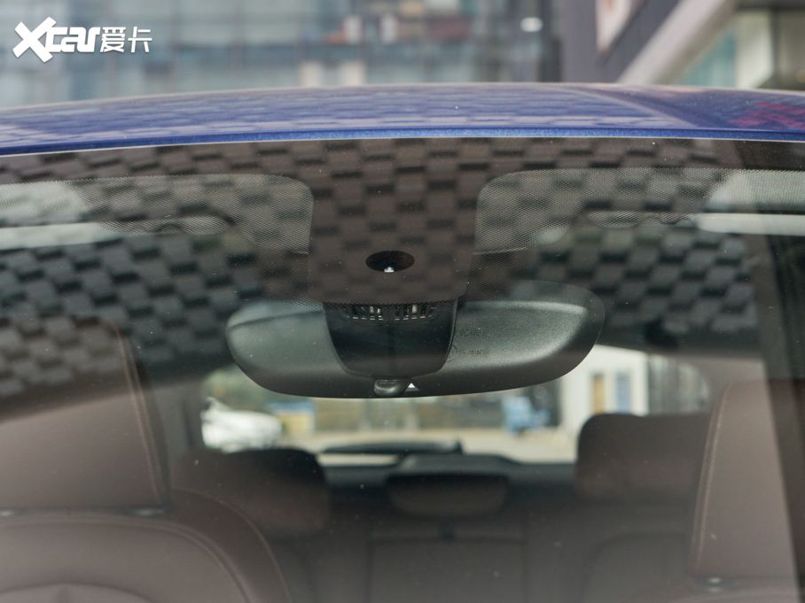 2022RX1 sDrive20Li r