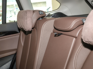 2022sDrive25Li I(lng) g