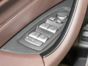 2022sDrive25Li I(lng) п؅^(q)