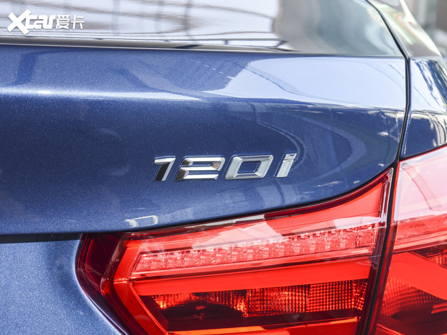 2022��R1ϵ 120i M�\(y��n)��(d��ng)��ҹ��