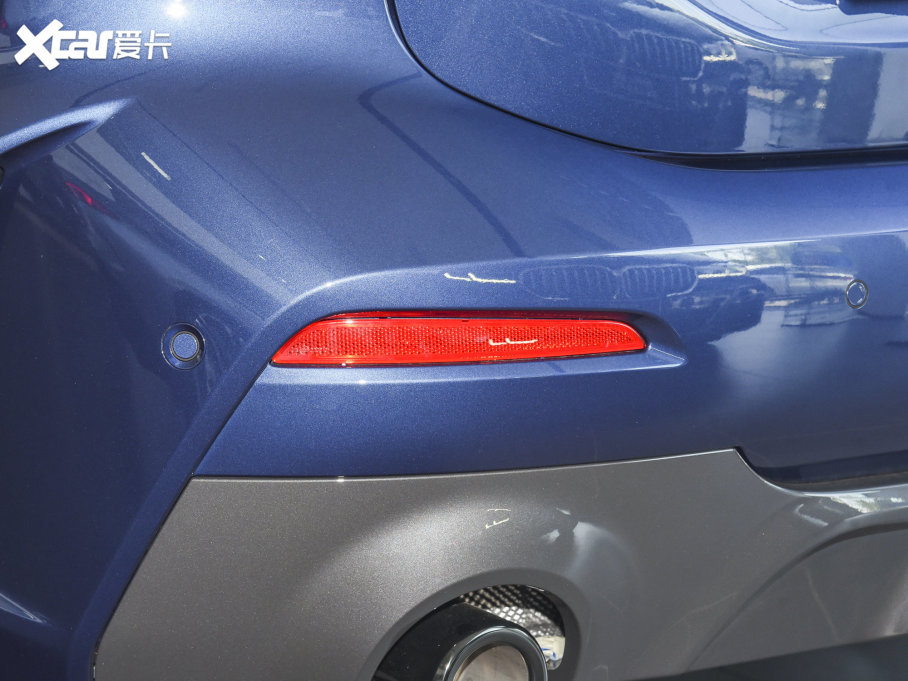 2022��R1ϵ 120i M�\����ҹ��