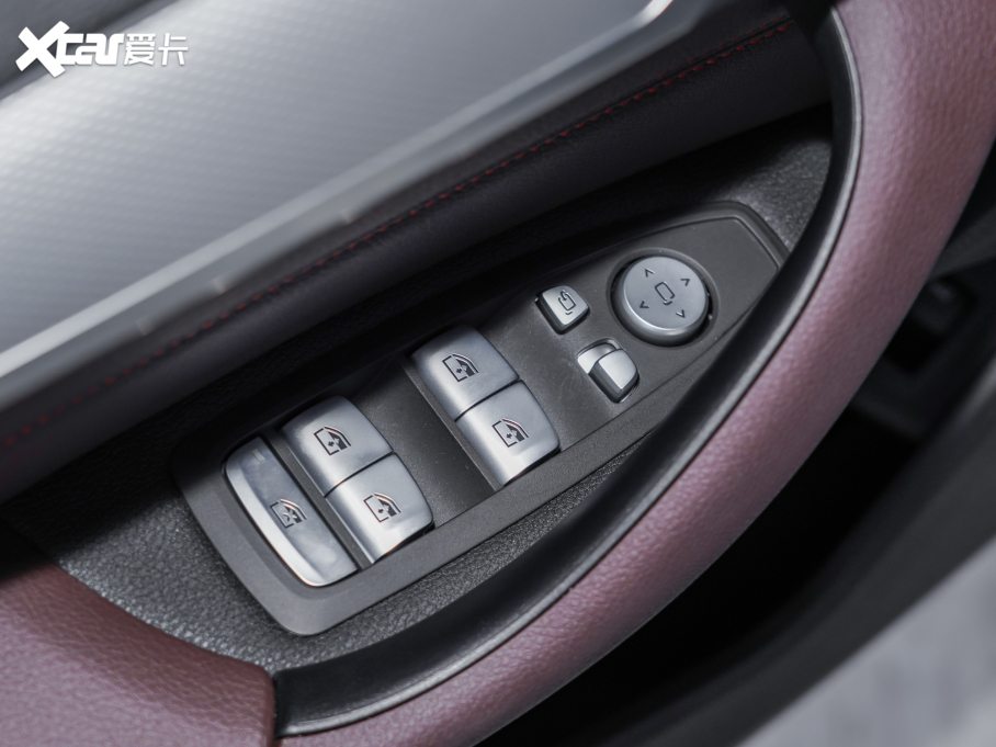 2022RX2 sDrive25i ҹ