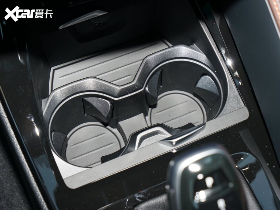 2022RX2 xDrive25i ҹ