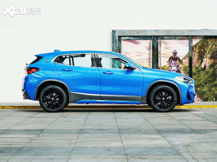 2022RX2 sDrive25i MԽҰb