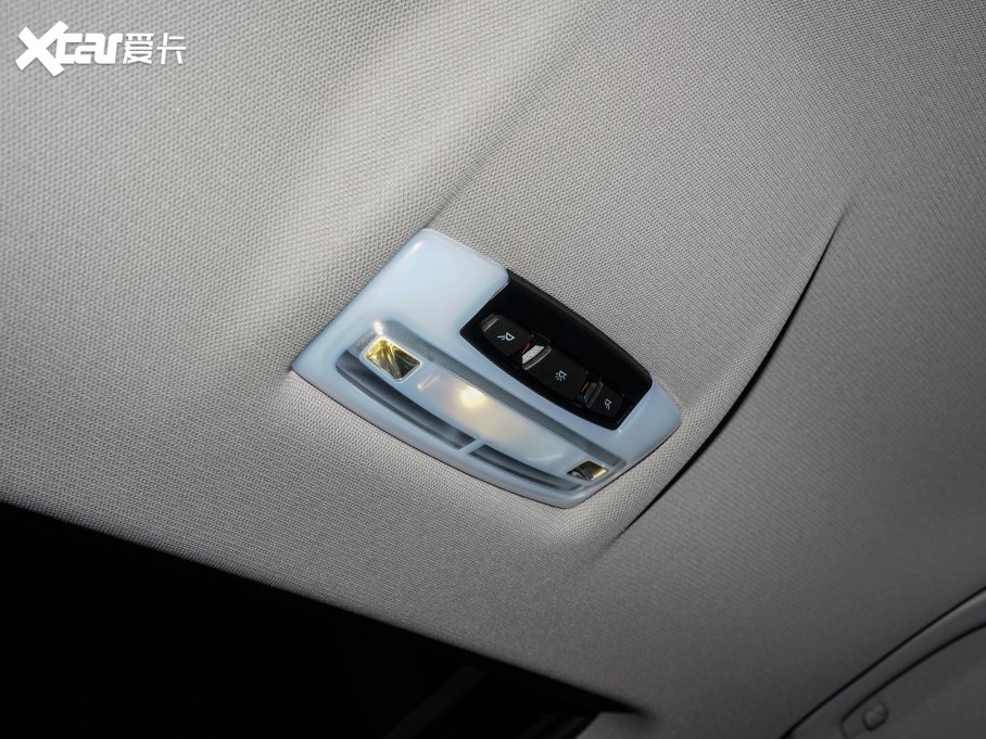 2022RX2 sDrive25i MԽҰb