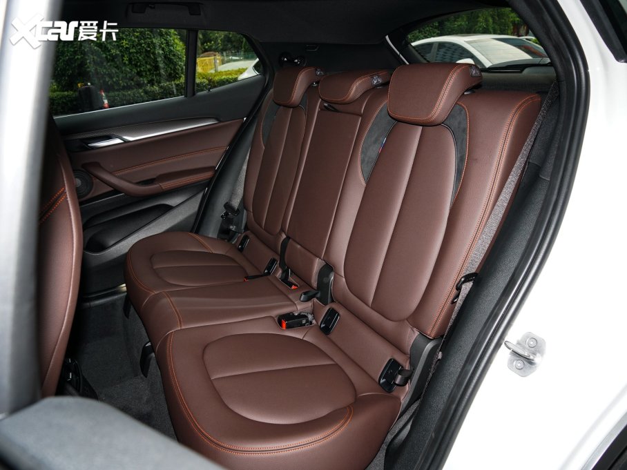 2022RX2 sDrive25i hâ