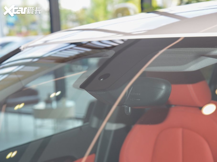 2022RX2 sDrive25i M\b