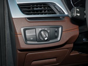 2022xDrive25i ҹ п؅^