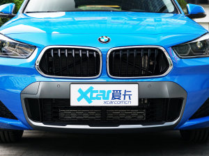 2022款sDrive25i M越野套装 中网