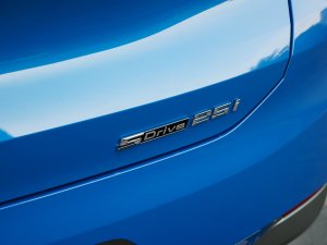 2022sDrive25i MԽҰb (ji)^