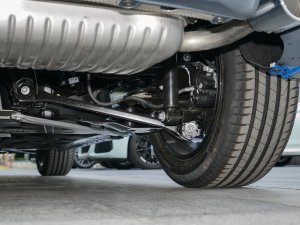 2022sDrive25i MԽҰb (ji)^