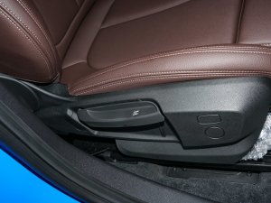 2022sDrive25i MԽҰb g