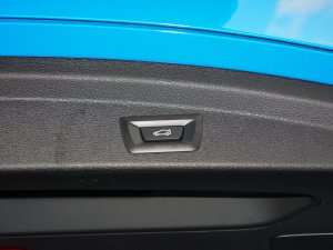 2022sDrive25i MԽҰb g