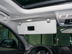 2022sDrive25i MԽҰb ꖰ壨