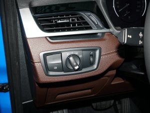 2022sDrive25i MԽҰb п؅^