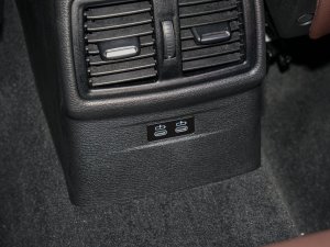 2022sDrive25i MԽҰb п؅^(q)