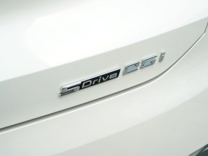 2022sDrive25i hâ (x)(ji)^