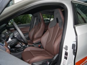 2022款sDrive25i 锋芒版 主驾驶座椅
