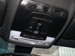 2022sDrive25i hâ п؅^(q)