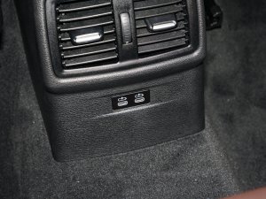 2022sDrive25i hâ п؅^(q)