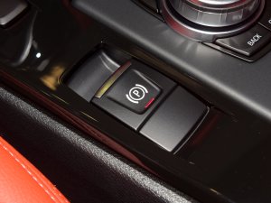 2022sDrive25i M\b v܇Ƅ