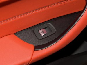 2022sDrive25i M\b ܇ƅ^