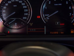 2022sDrive25i M\b п؅^