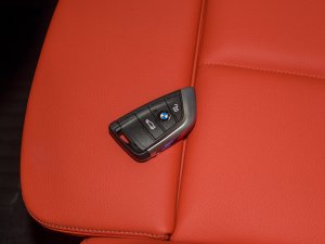 2022款sDrive25i M运动套装 车钥匙