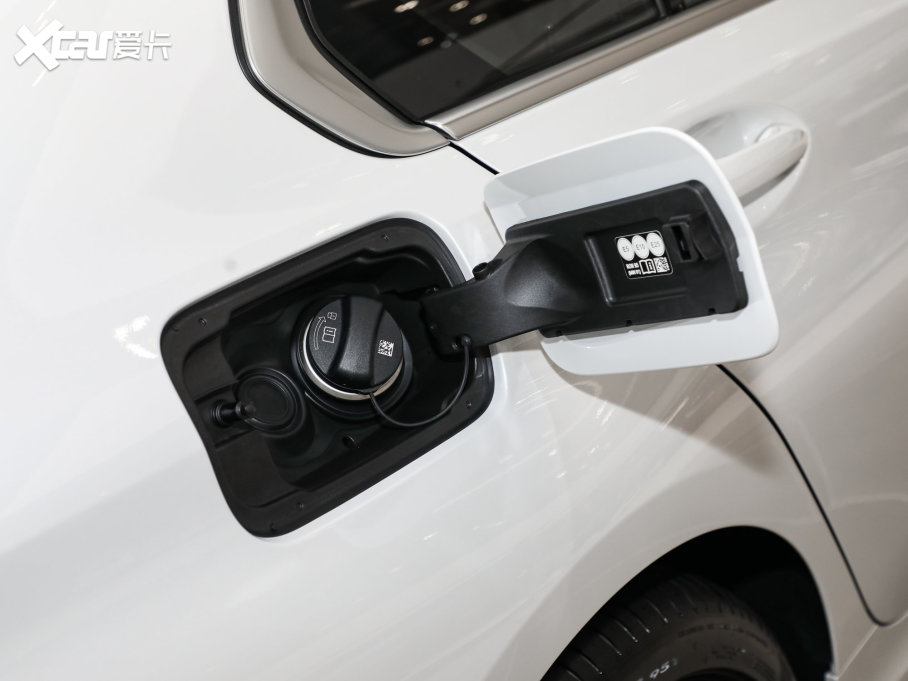 2023��R3ϵ 325Li M�\(y��n)��(d��ng)���b