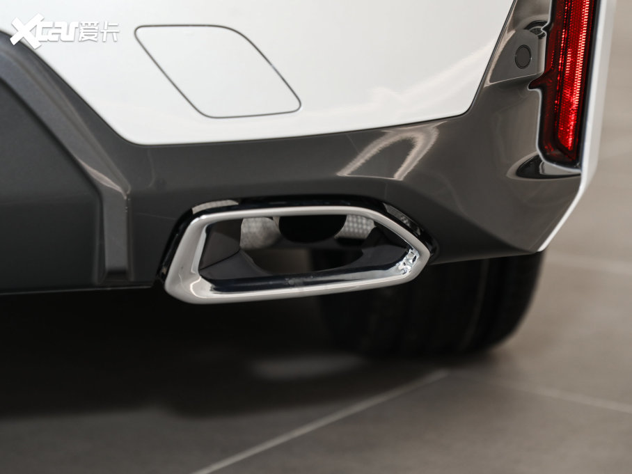 2023R3ϵ 325Li M\b