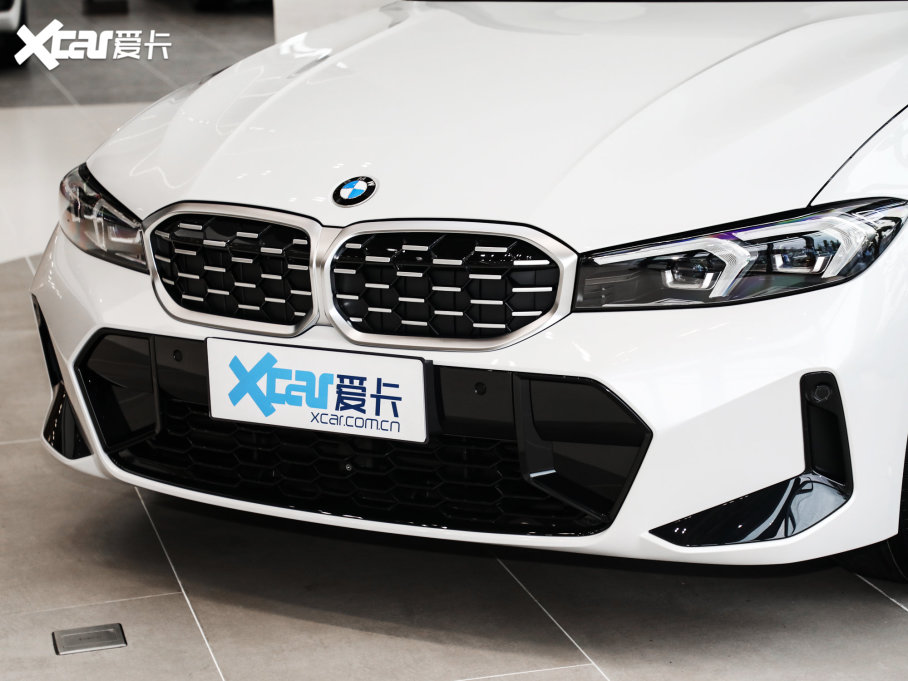 2023R3ϵ 325Li M\b