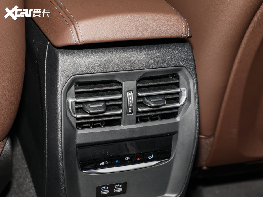 2023��R3ϵ 325Li M�\�����b