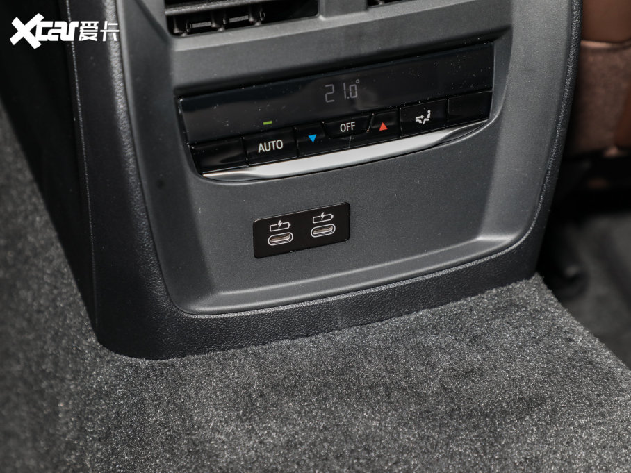 2023��R3ϵ 325Li M�\�����b